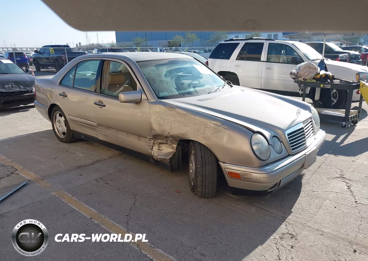1999 Mercedes-Benz E 320