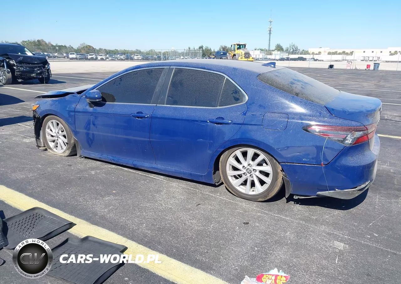 2023 Toyota Camry Le VIN:4T1C11AK1PU165344 - 3