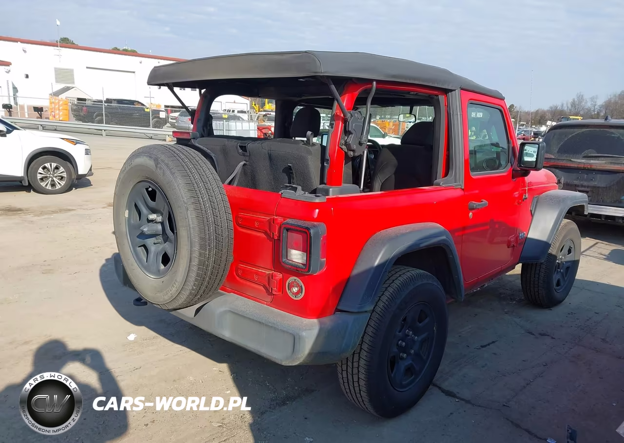 2021 Jeep Wrangler Sport 4X4 VIN:1C4GJXAG0MW621130 - 4