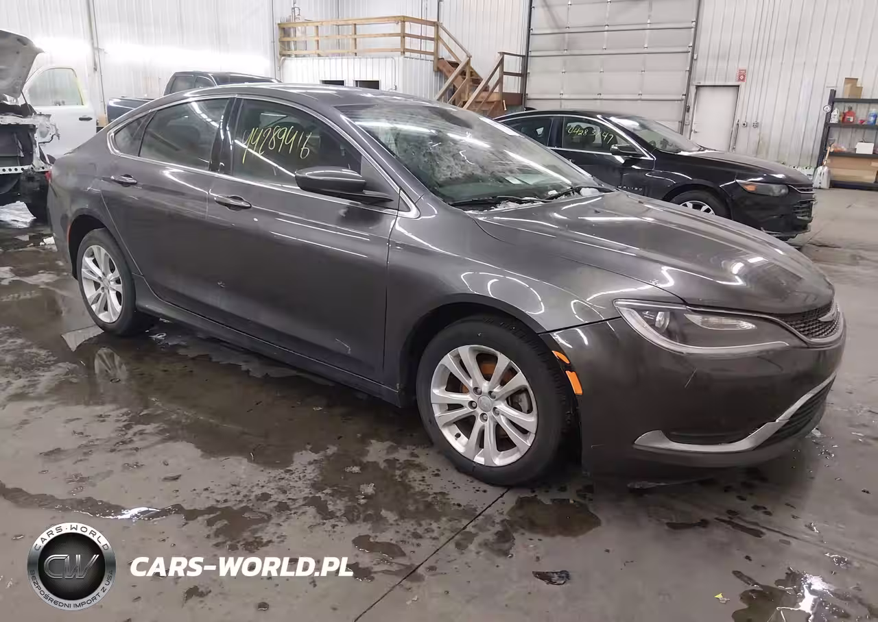2015 Chrysler 200 Limited