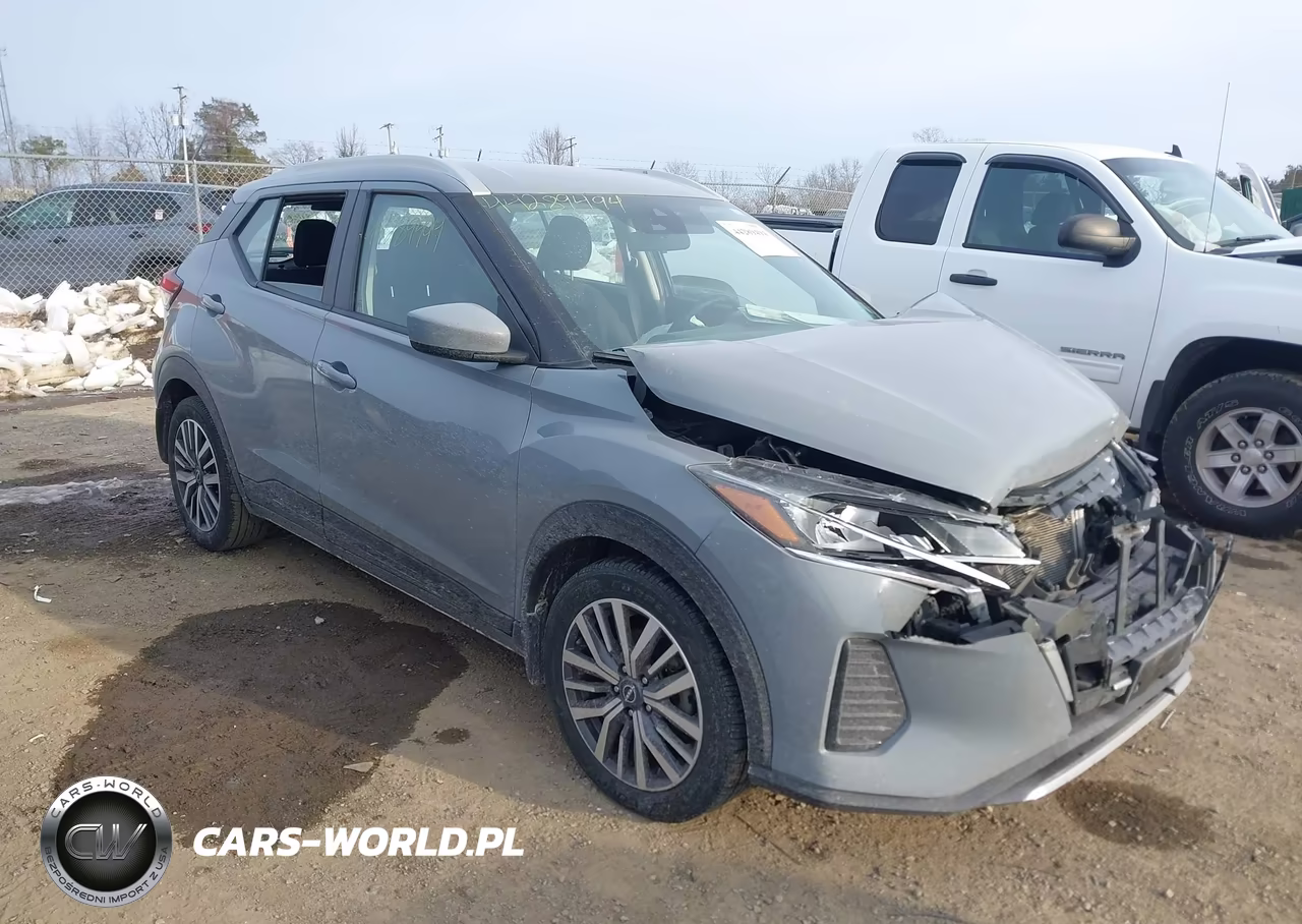 2022 Nissan Kicks Sv Xtronic Cvt