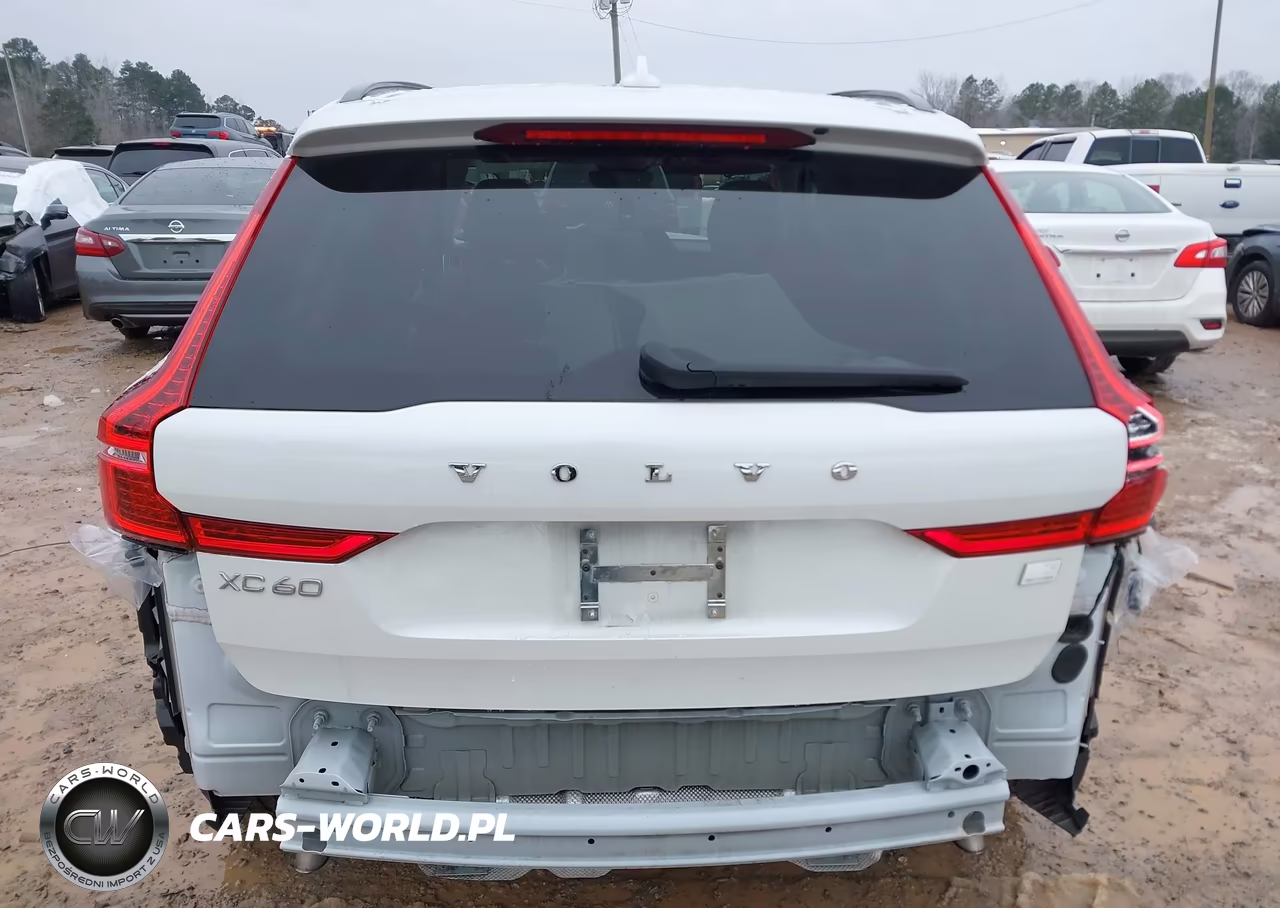 2024 Volvo Xc60 Recharge Plug-In Hybrid T8 Plus Dark Theme VIN:YV4H60DL0R1781810 - 16