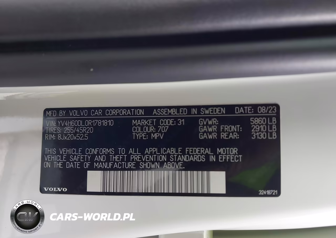 2024 Volvo Xc60 Recharge Plug-In Hybrid T8 Plus Dark Theme VIN:YV4H60DL0R1781810 - 9