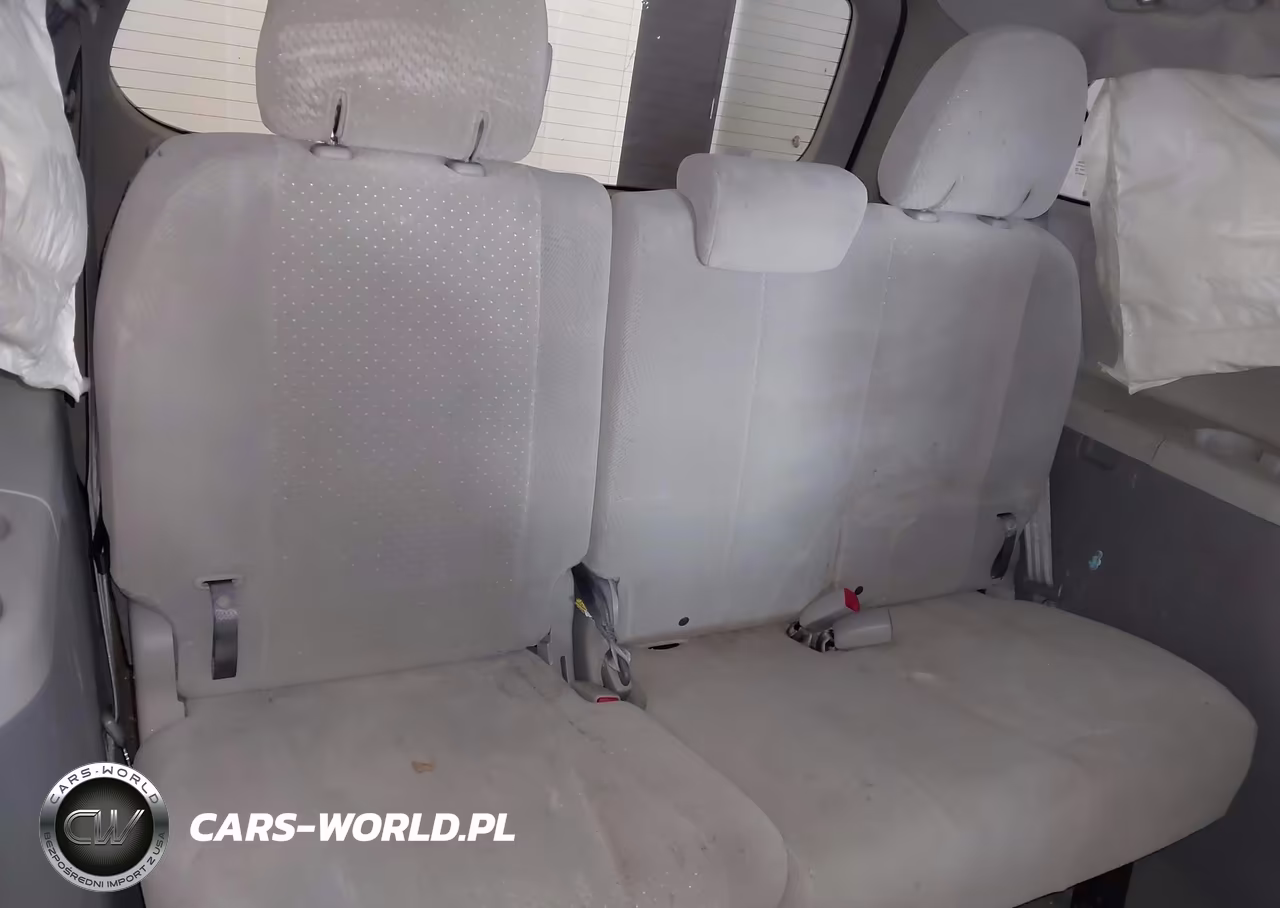 2014 Toyota Sienna Le V6 8 Passenger VIN:5TDKK3DC5ES441152 - 19
