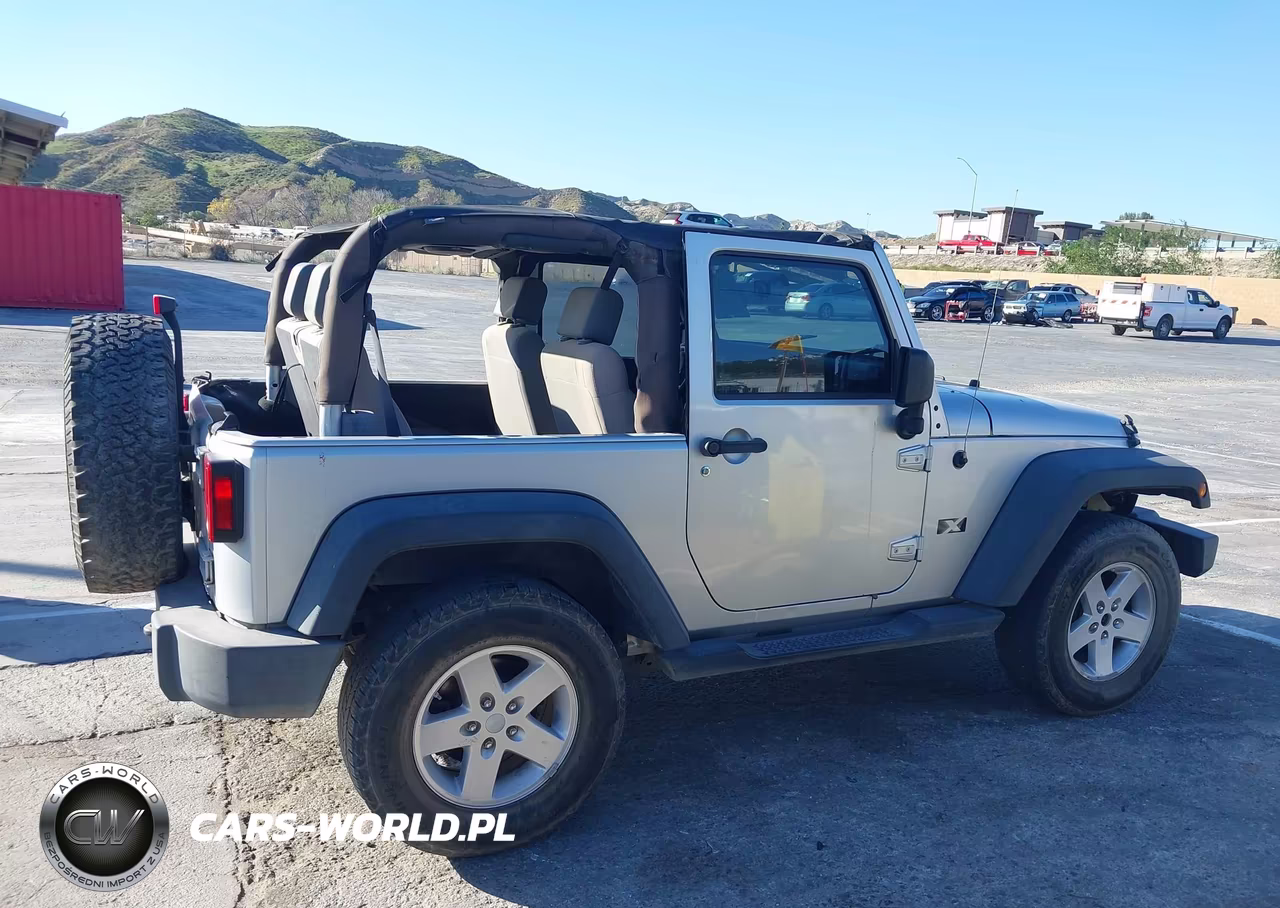 2008 Jeep Wrangler X VIN:1J4FA24138L595632 - 13
