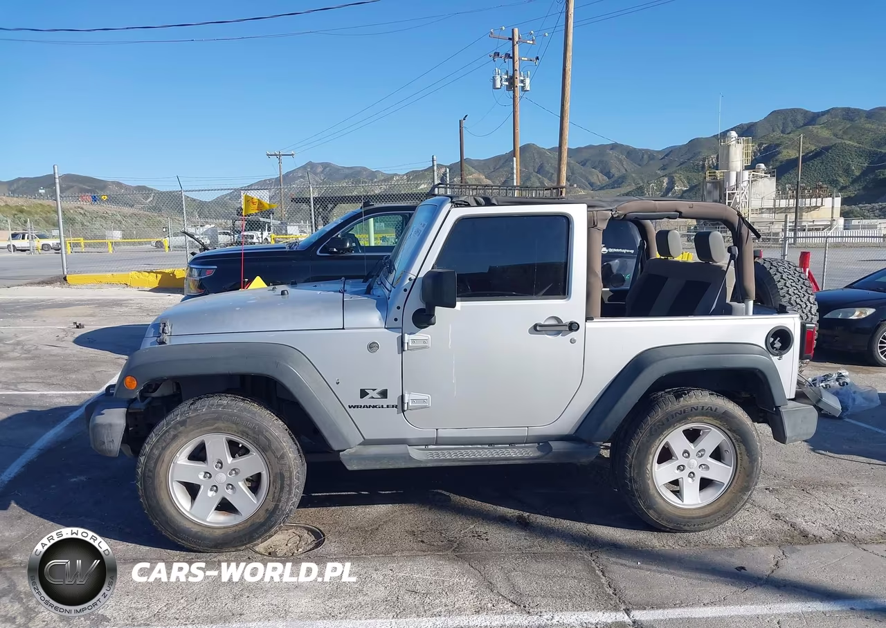 2008 Jeep Wrangler X VIN:1J4FA24138L595632 - 14