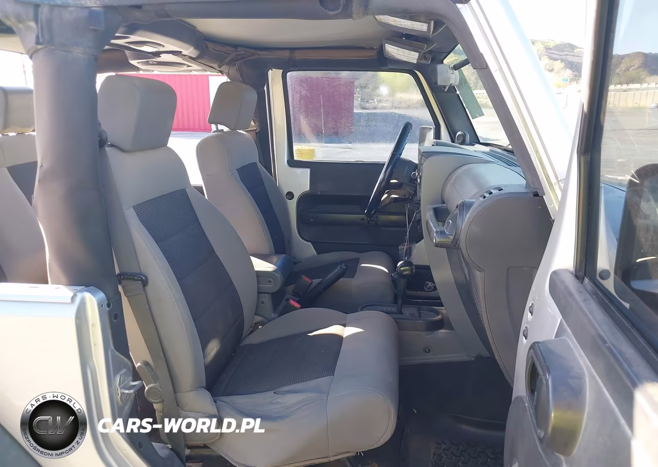 2008 Jeep Wrangler X VIN:1J4FA24138L595632 - 5