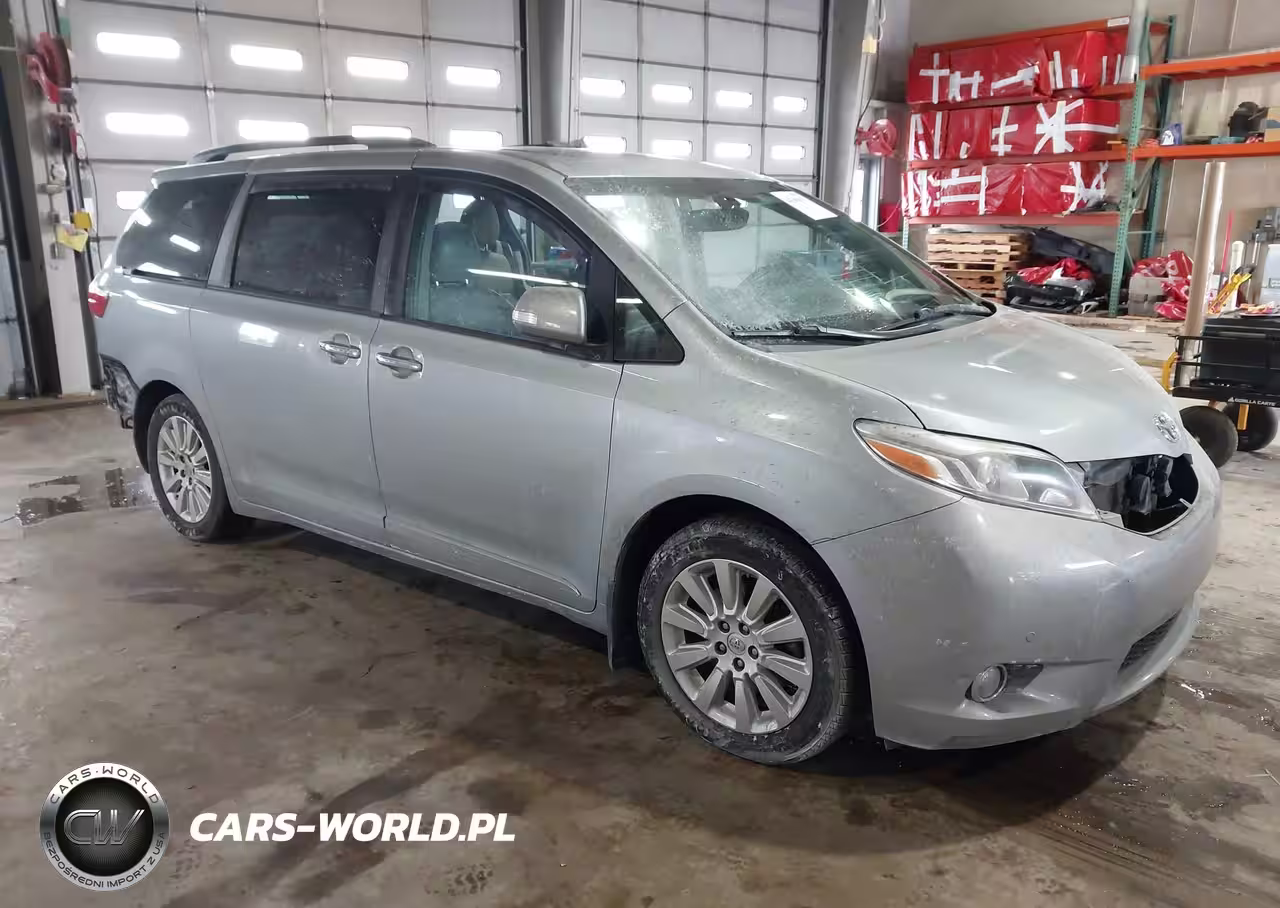 2015 Toyota Sienna Limited Premium 7 Passenger