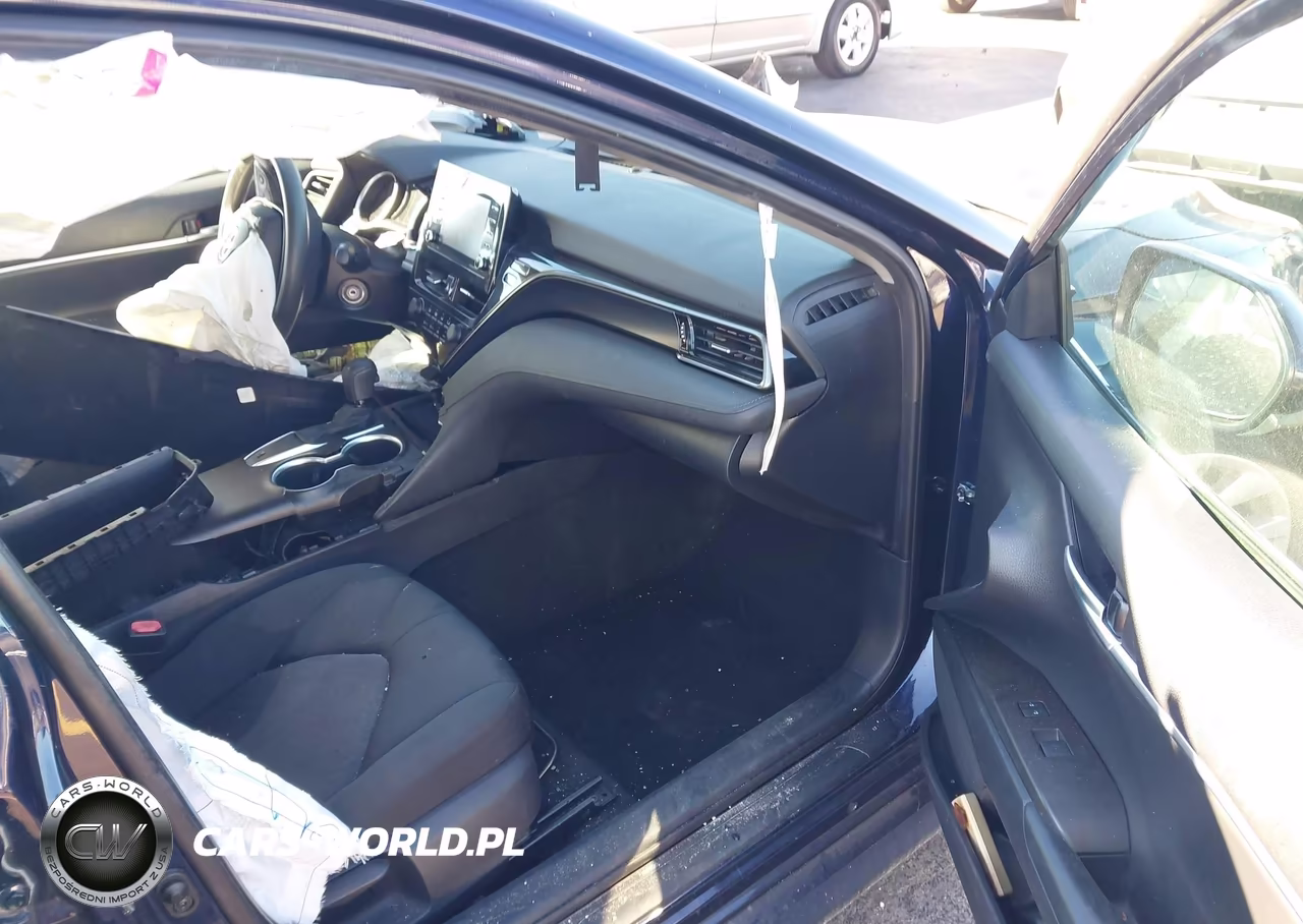 2021 Toyota Camry Le VIN:4T1C11AK6MU527891 - 5