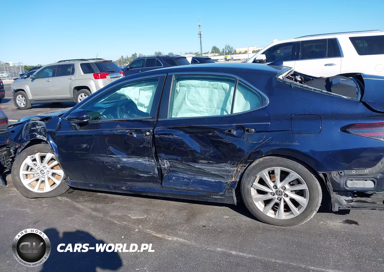 2021 Toyota Camry Le VIN:4T1C11AK6MU527891 - 6