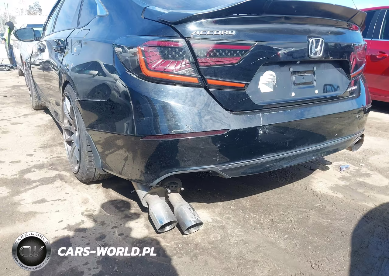 2019 Honda Accord Sport VIN:1HGCV1F3XKA158740 - 17
