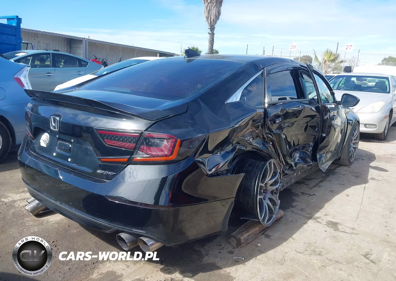 2019 Honda Accord Sport VIN:1HGCV1F3XKA158740 - 4