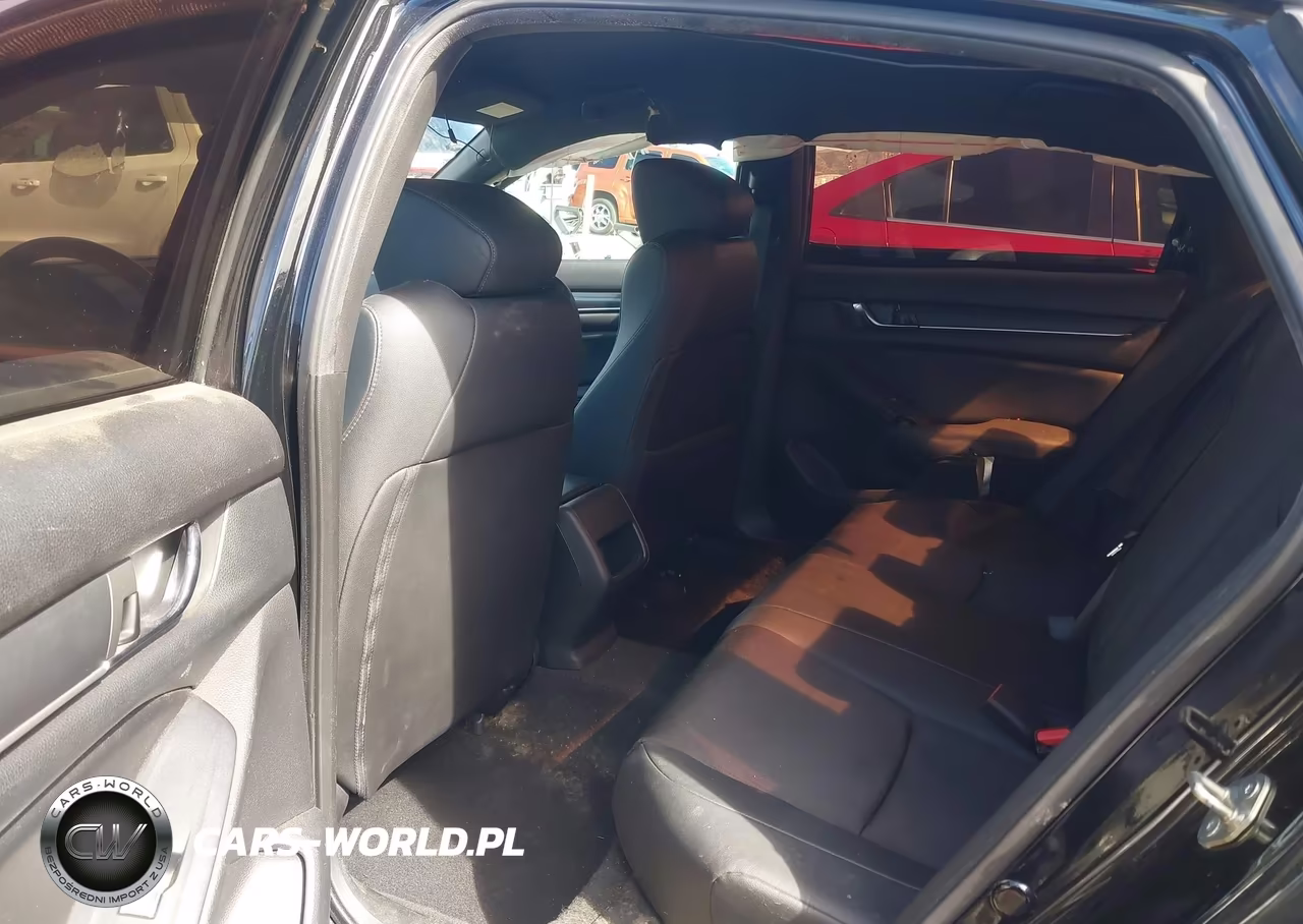 2019 Honda Accord Sport VIN:1HGCV1F3XKA158740 - 8