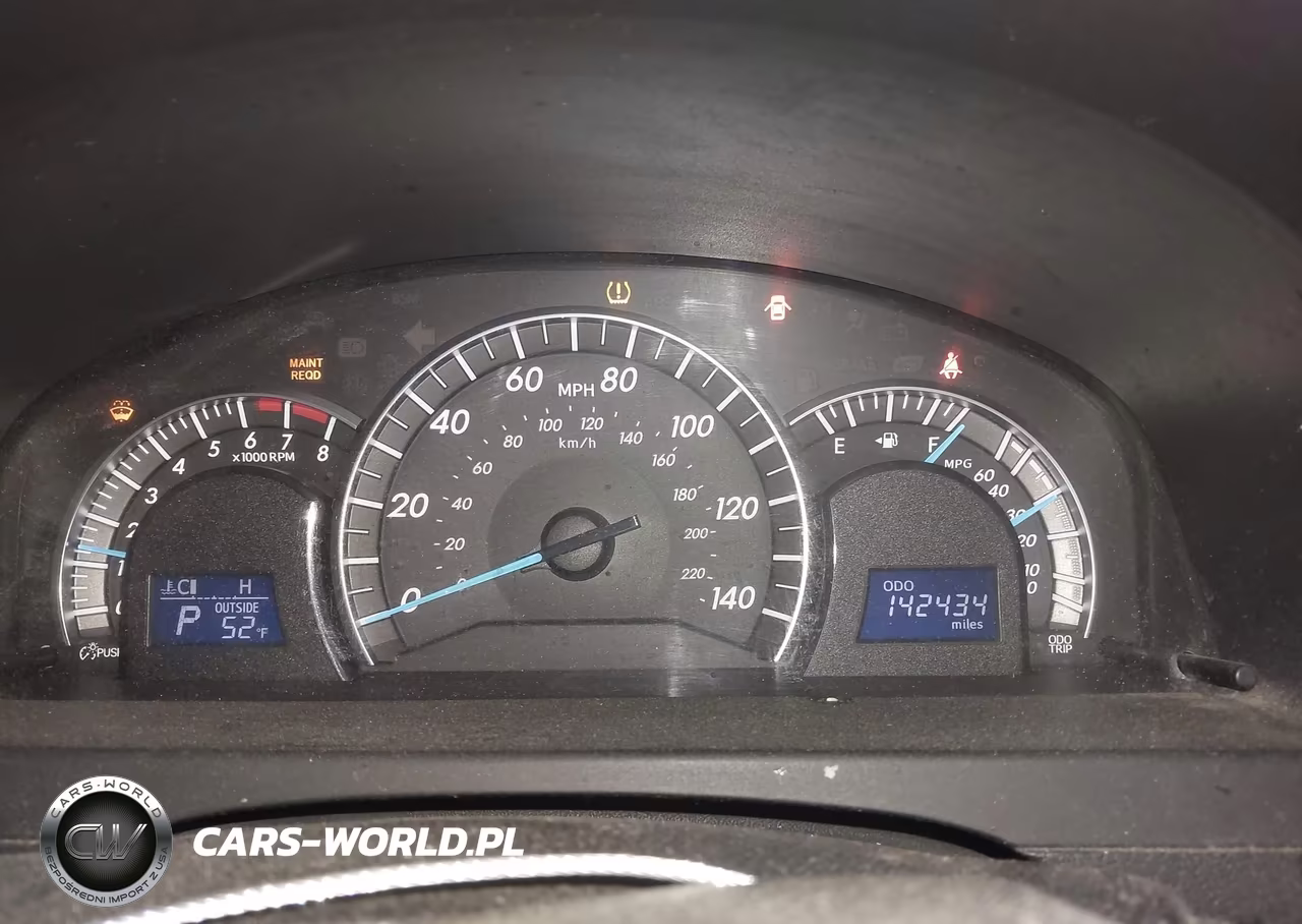 2014 Toyota Camry Se VIN:4T1BF1FK2EU752736 - 15