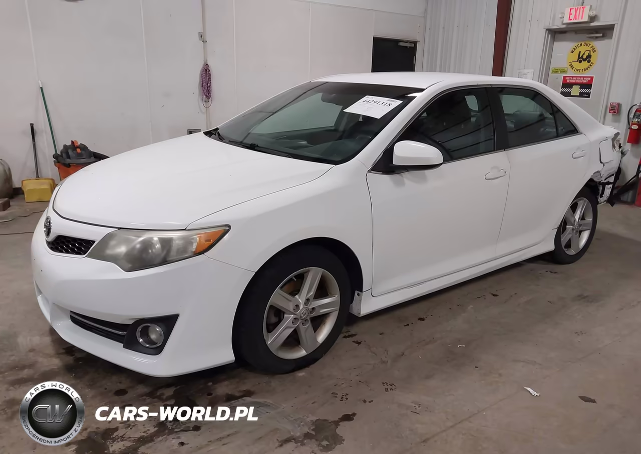 2014 Toyota Camry Se VIN:4T1BF1FK2EU752736 - 2