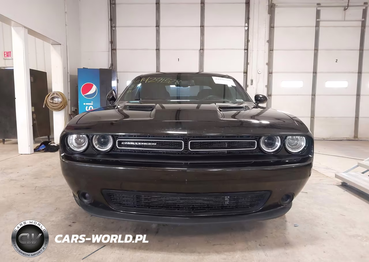2016 Dodge Challenger Sxt VIN:2C3CDZAG6GH102110 - 6