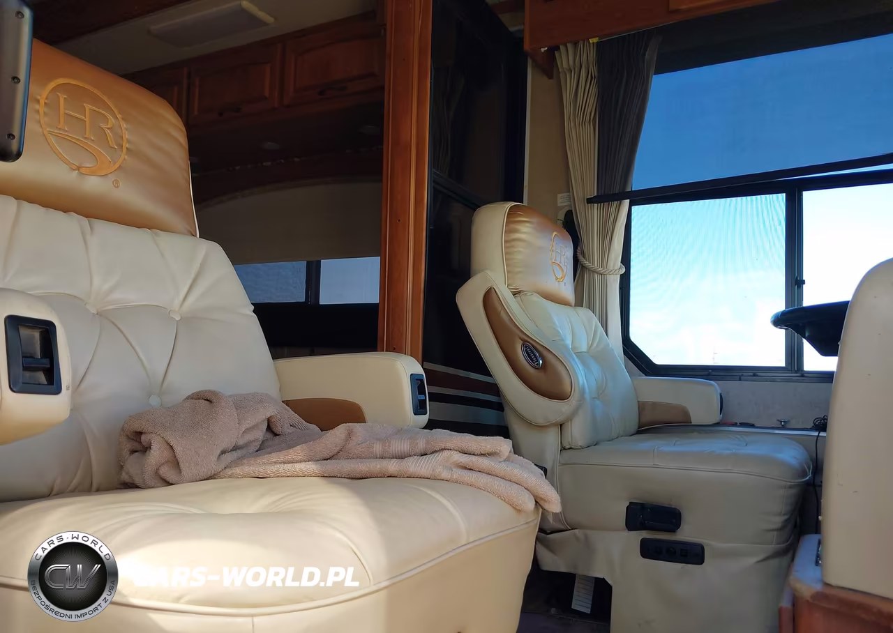 2008 Holiday Rambler Endeavor VIN:1RF43464382045615 - 5