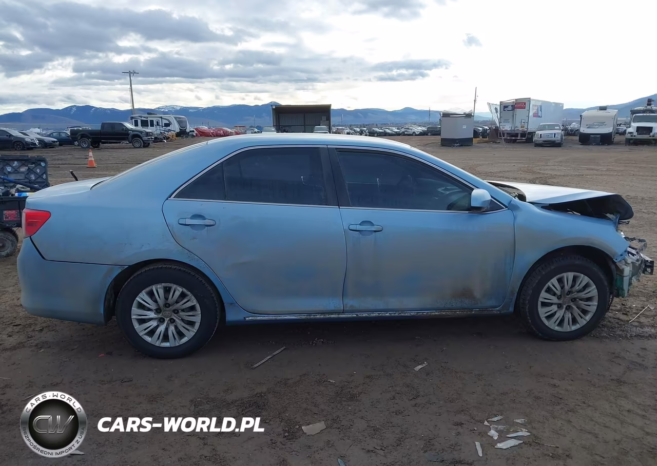 2012 Toyota Camry Le VIN:4T1BF1FK5CU537722 - 14