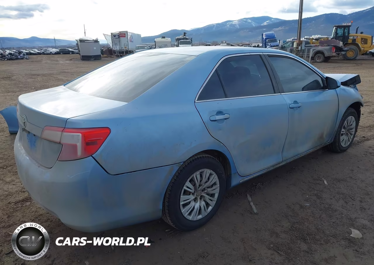 2012 Toyota Camry Le VIN:4T1BF1FK5CU537722 - 4