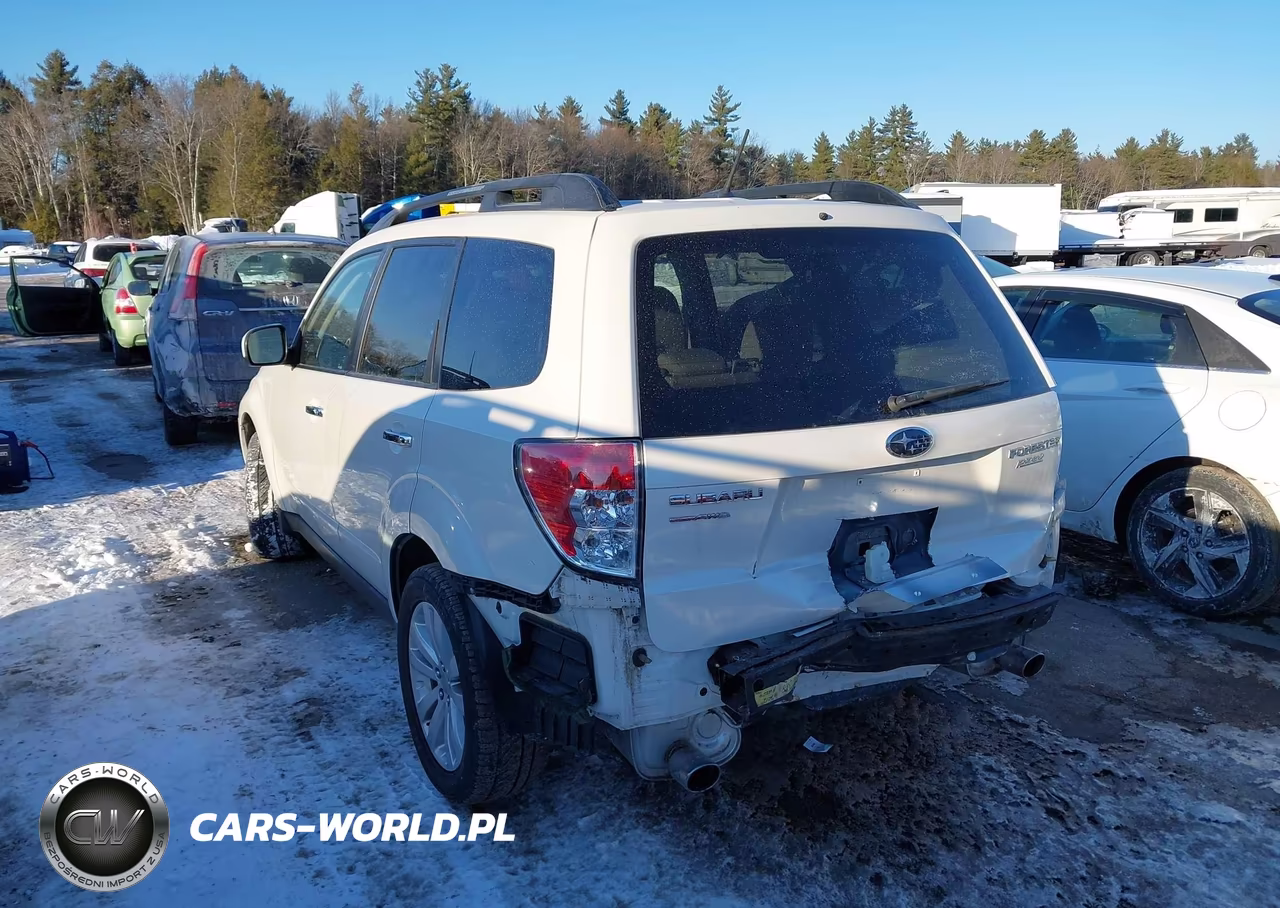 2012 Subaru Forester 2.5X Premium VIN:JF2SHADC1CH435600 - 3