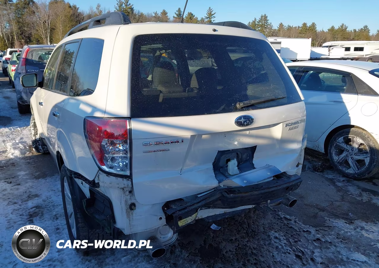 2012 Subaru Forester 2.5X Premium VIN:JF2SHADC1CH435600 - 6