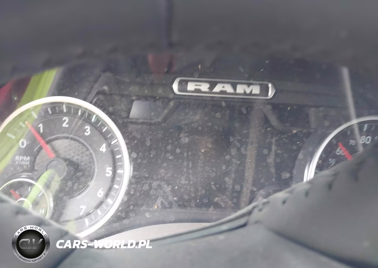 2024 Ram 1500 VIN:1C6SRFMTXRN139999 - 15