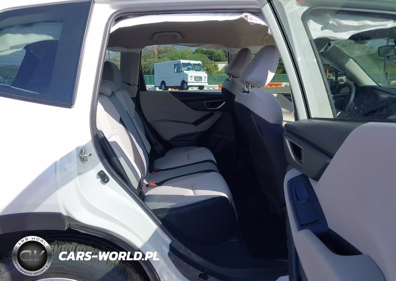 2019 Subaru Forester VIN:JF2SKACC2KH491272 - 8