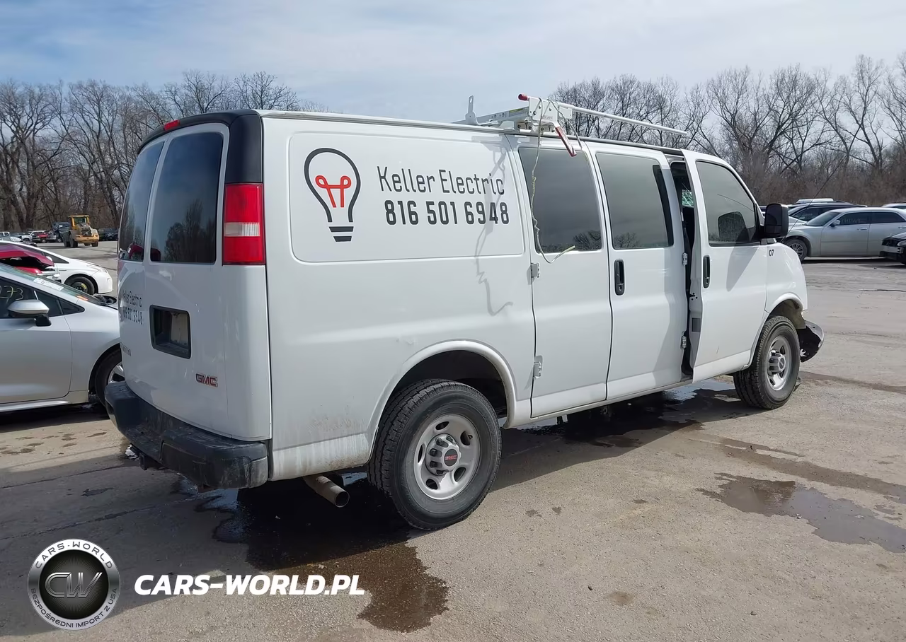 2017 GMC Savana 3500 Work Van VIN:1GTZ7GFG8H1108467 - 4