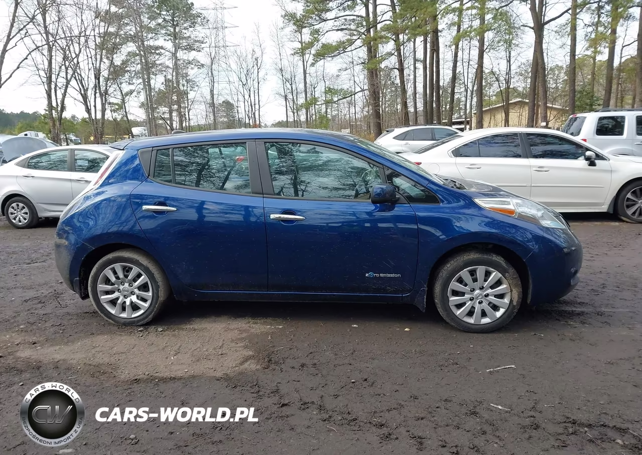 2017 Nissan Leaf S VIN:1N4BZ0CP8HC310873 - 13