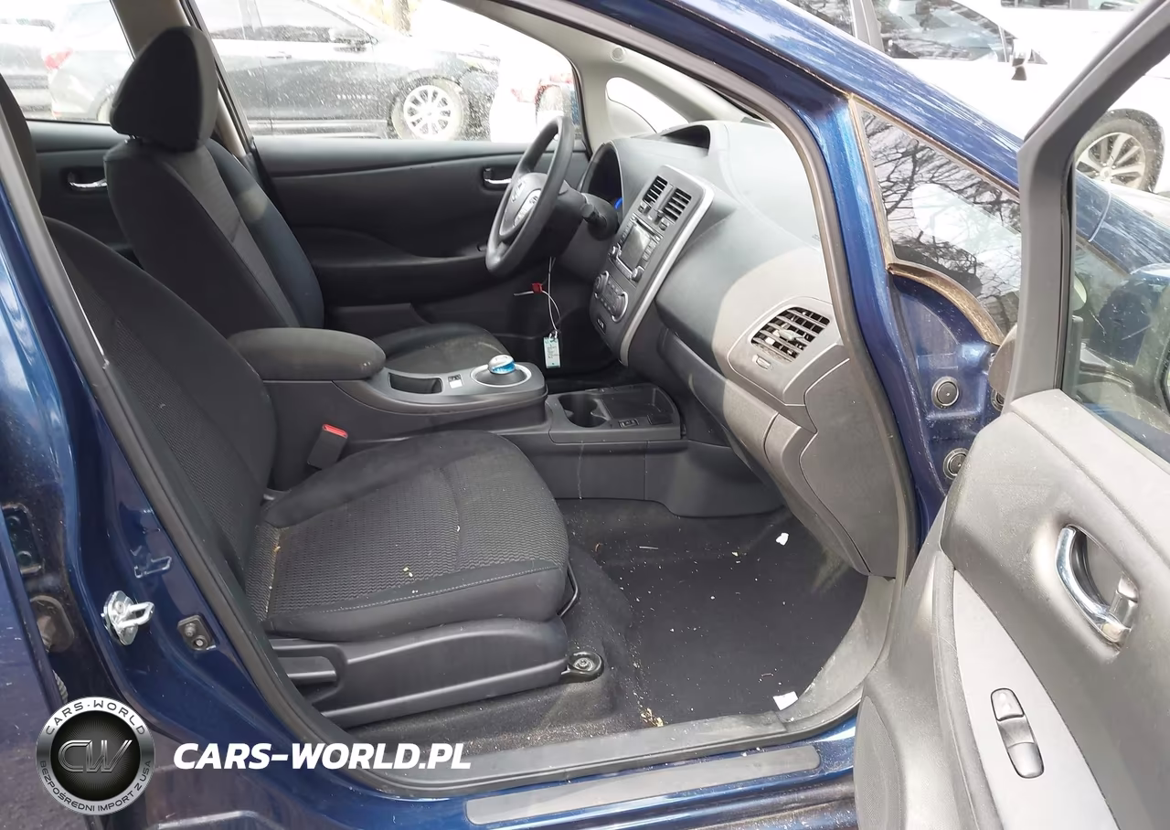 2017 Nissan Leaf S VIN:1N4BZ0CP8HC310873 - 5