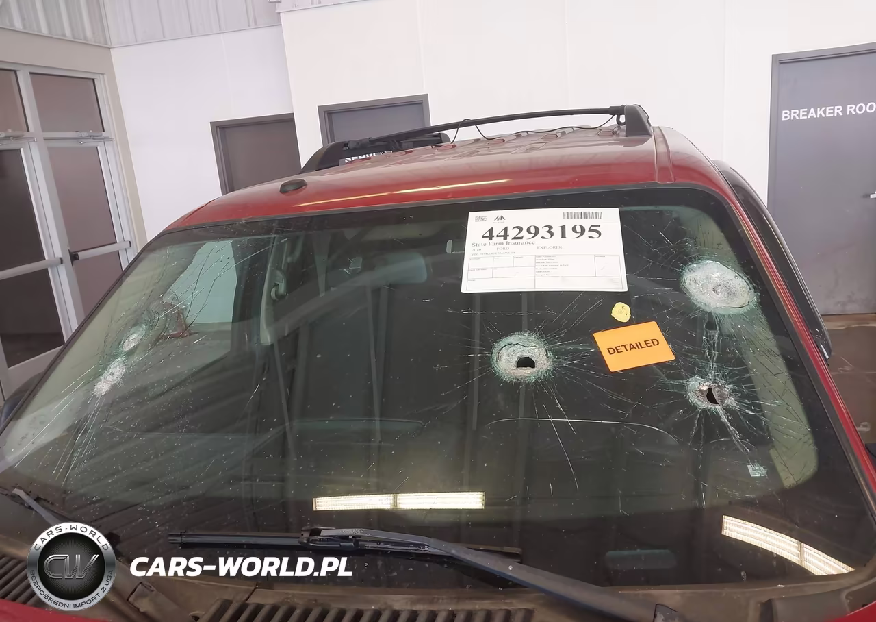 2010 Ford Explorer Xlt VIN:1FMEU6DE7AUA96718 - 6