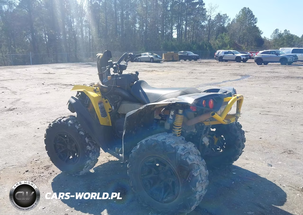 2021 Can-Am Renegade X Mr 1000R VIN:3JBMWAX46MJ000901 - 3