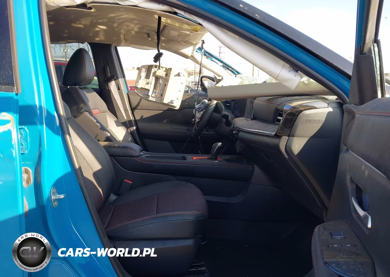 2025 Nissan Kicks Sr Intelligent Awd VIN:3N8AP6DB9SL389908 - 5