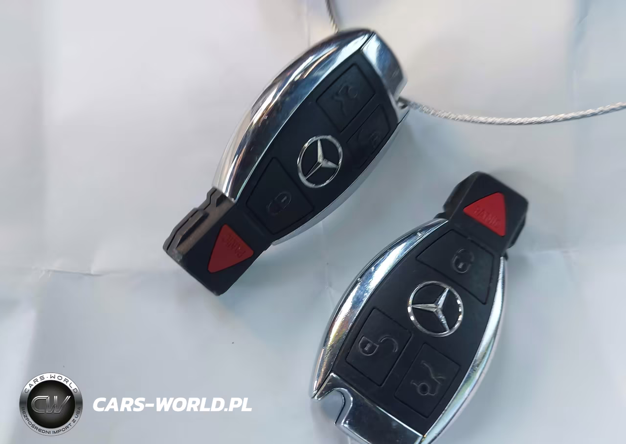 2016 Mercedes-Benz C 300 Sport VIN:55SWF4JB5GU125294 - 11