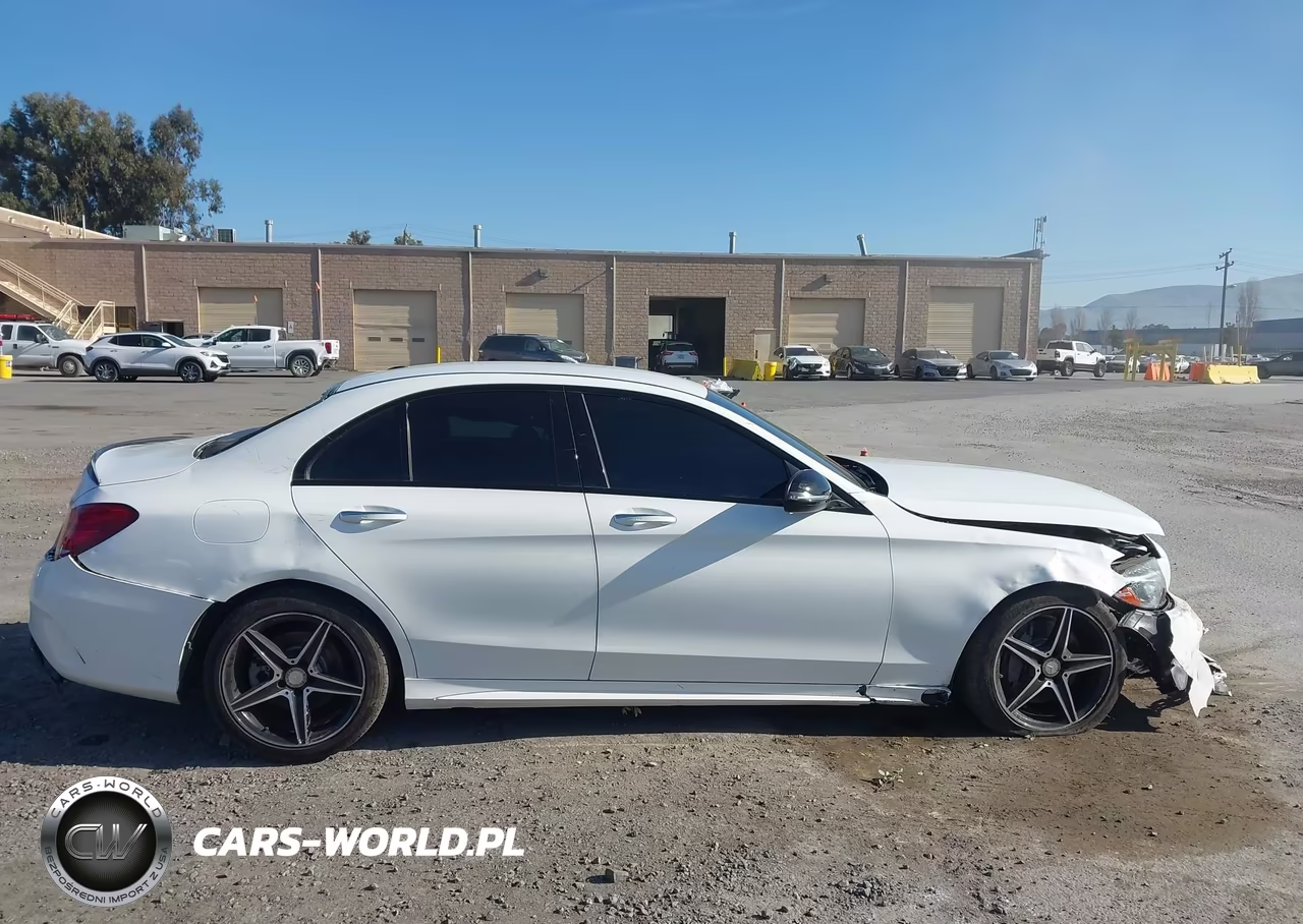 2016 Mercedes-Benz C 300 Sport VIN:55SWF4JB5GU125294 - 13