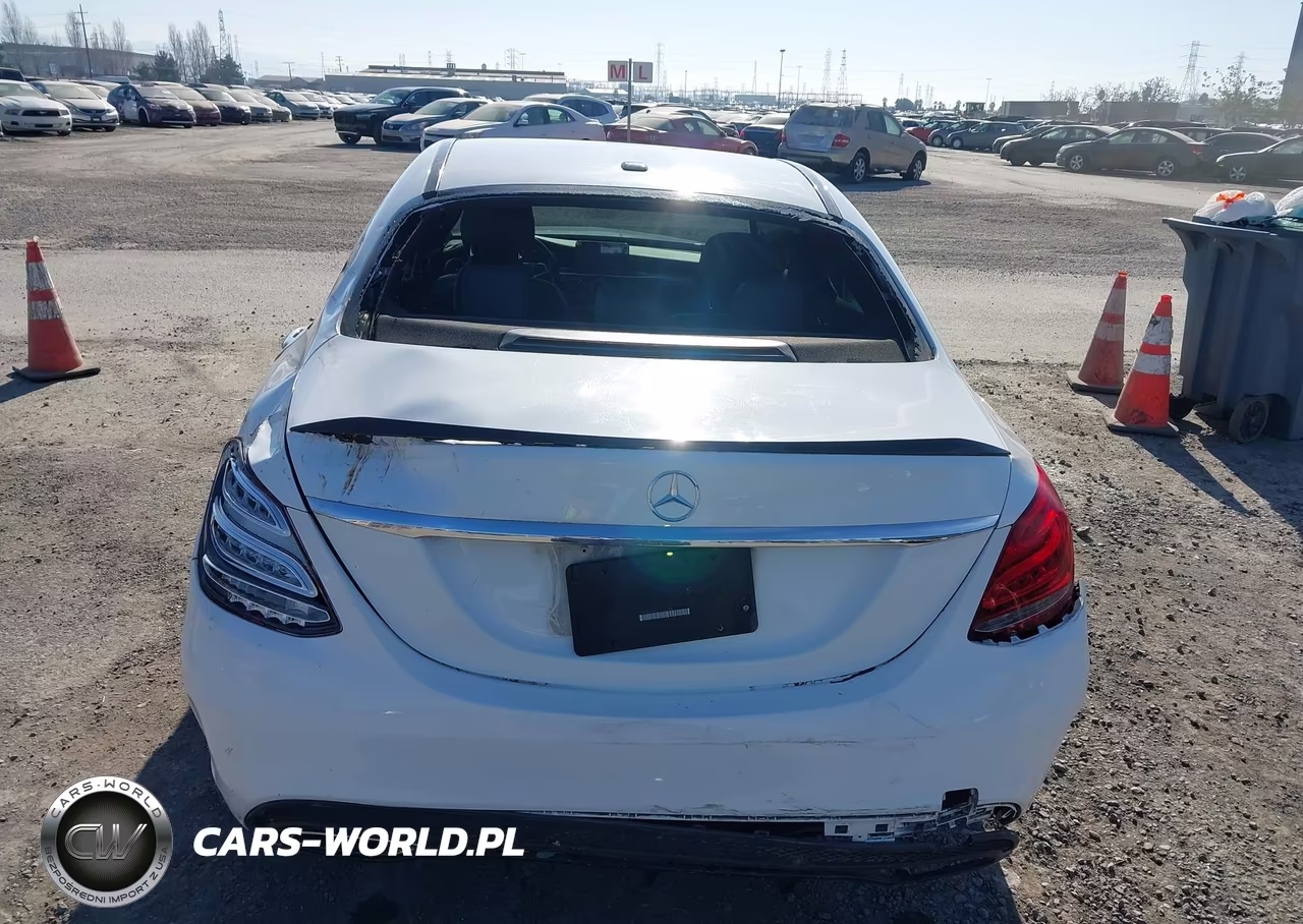 2016 Mercedes-Benz C 300 Sport VIN:55SWF4JB5GU125294 - 16