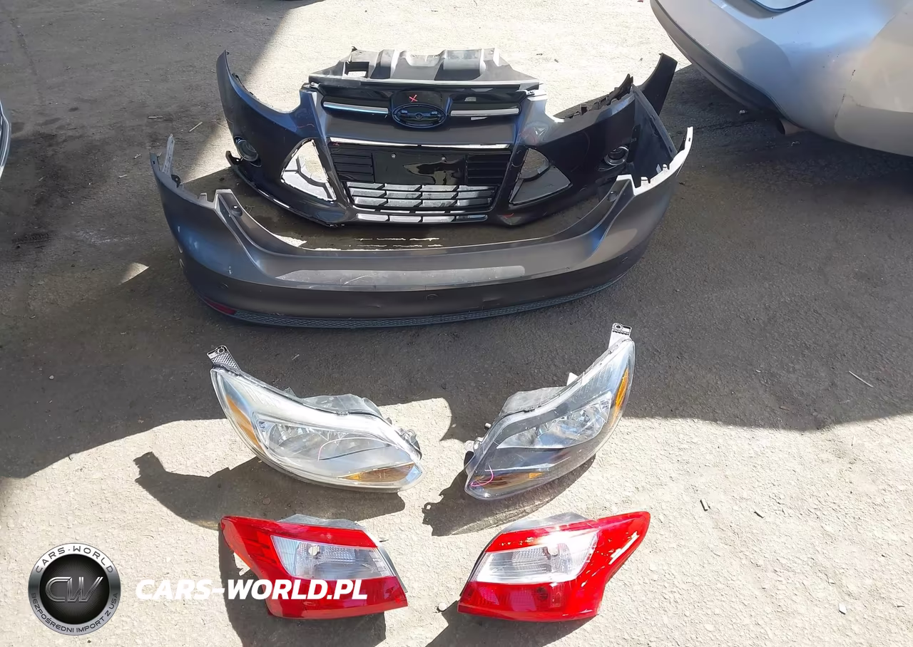 2014 Ford Focus Titanium VIN:1FADP3J24EL138750 - 12