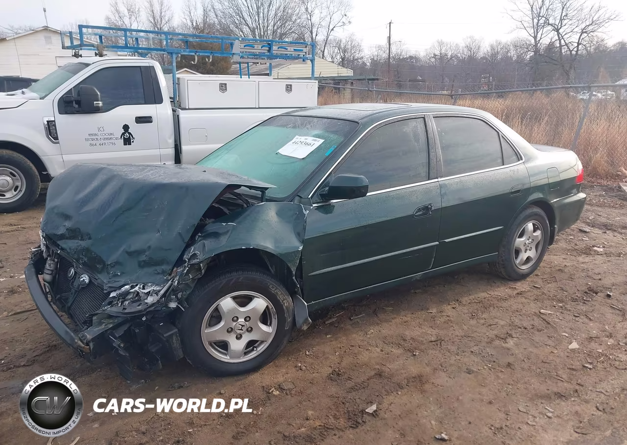 2000 Honda Accord 3.0 Ex VIN:1HGCG1656YA083880 - 2