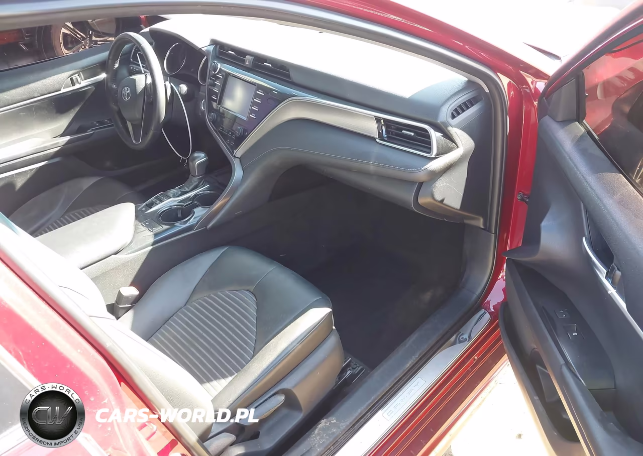 2018 Toyota Camry Hybrid Se VIN:4T1B21HK6JU506646 - 5