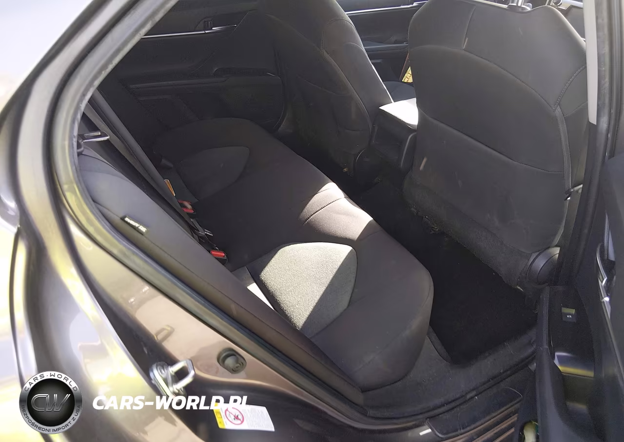 2019 Toyota Camry Le VIN:4T1B11HK3KU754406 - 8