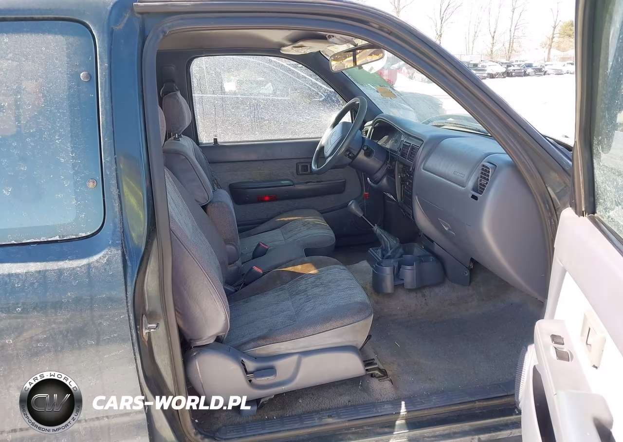 1998 Toyota Tacoma VIN:4TAVL52N9WZ114629 - 5