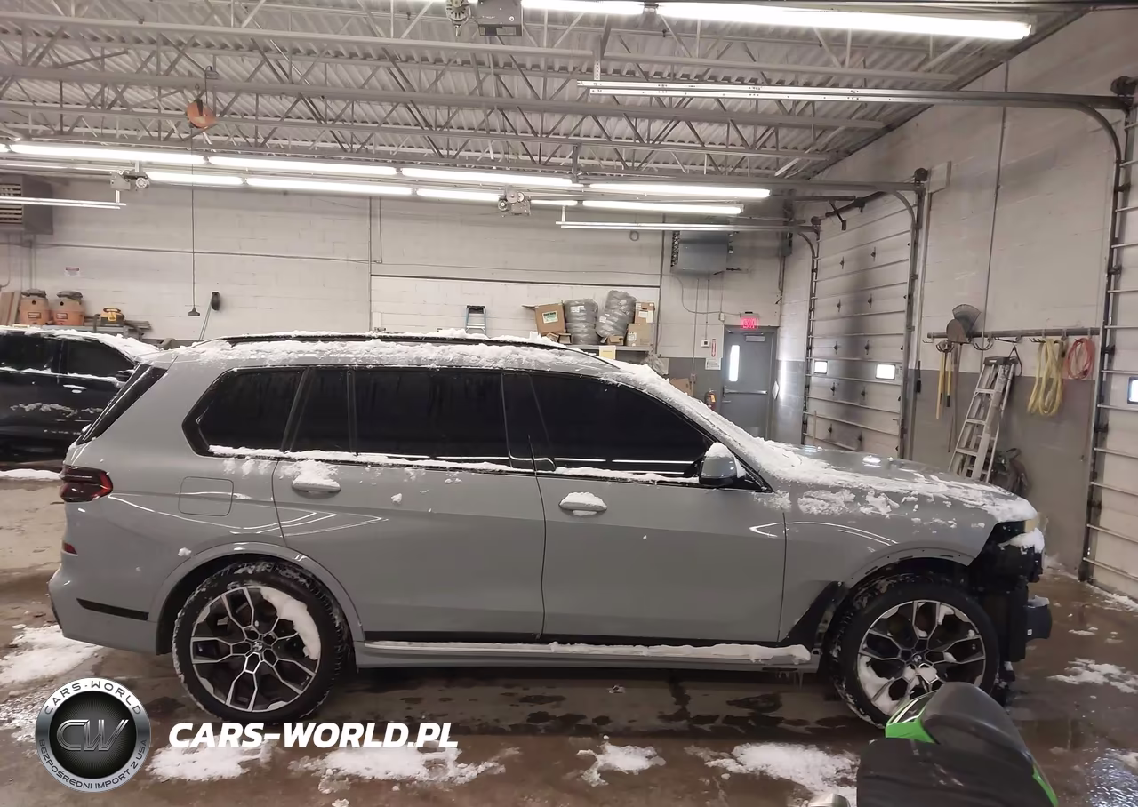 2023 BMW X7 xDrive40I VIN:5UX23EM04P9P24981 - 14