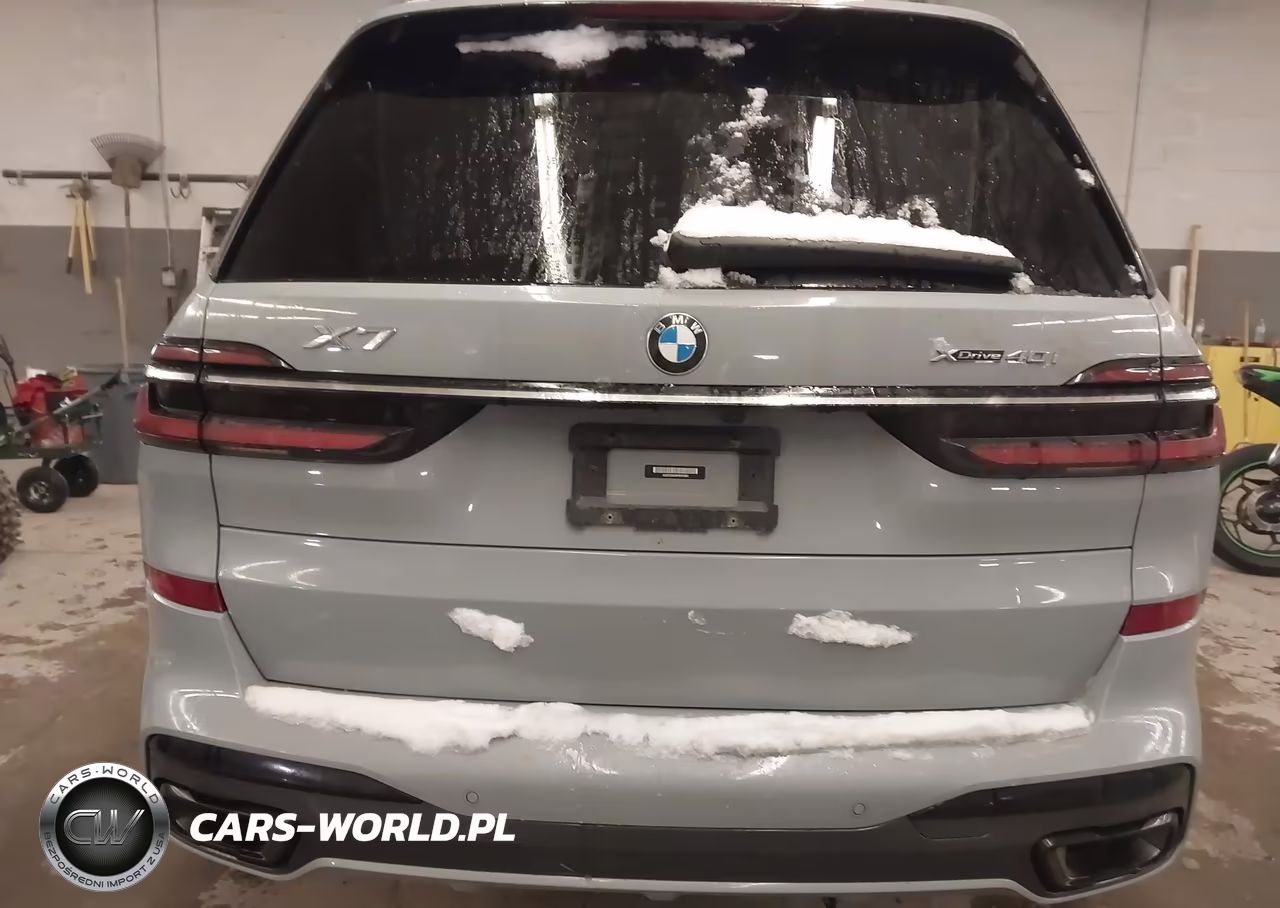 2023 BMW X7 xDrive40I VIN:5UX23EM04P9P24981 - 17