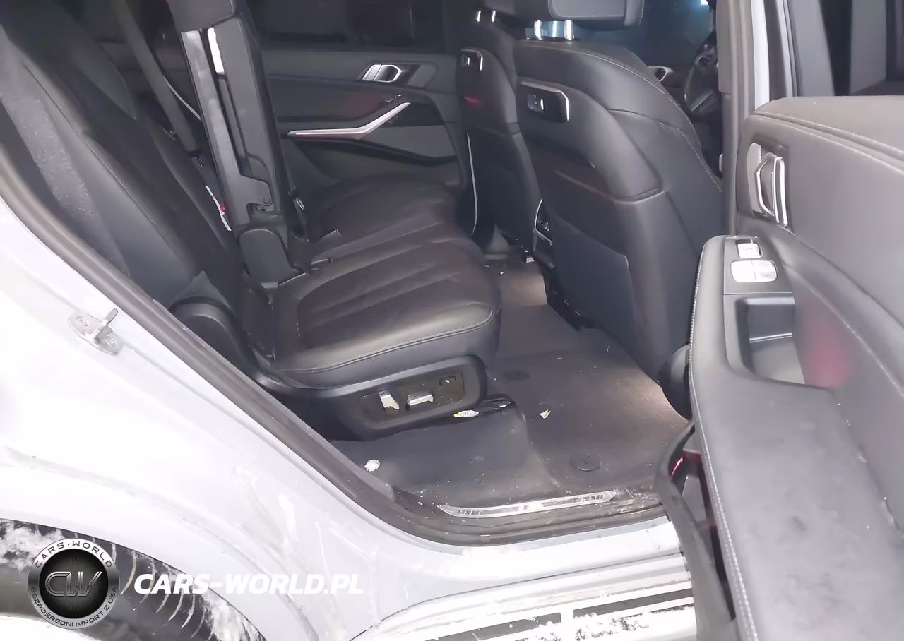 2023 BMW X7 xDrive40I VIN:5UX23EM04P9P24981 - 8