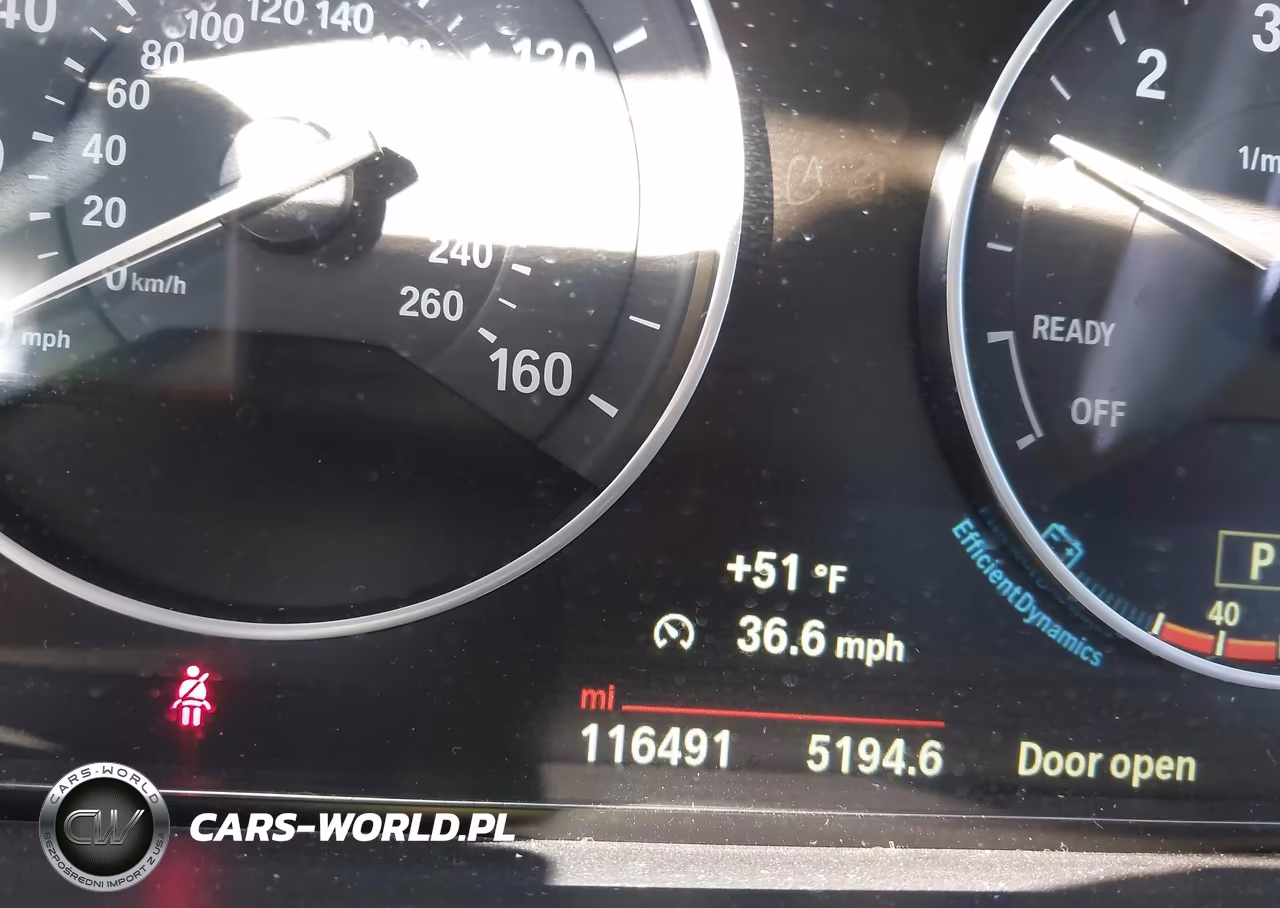 2017 BMW 320I VIN:WBA8A9C59HK619687 - 15