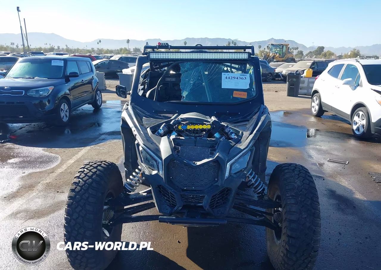 2022 Can-Am Maverick X3 X Rs Turbo Rr VIN:3JBVXAV2XNE000493 - 5