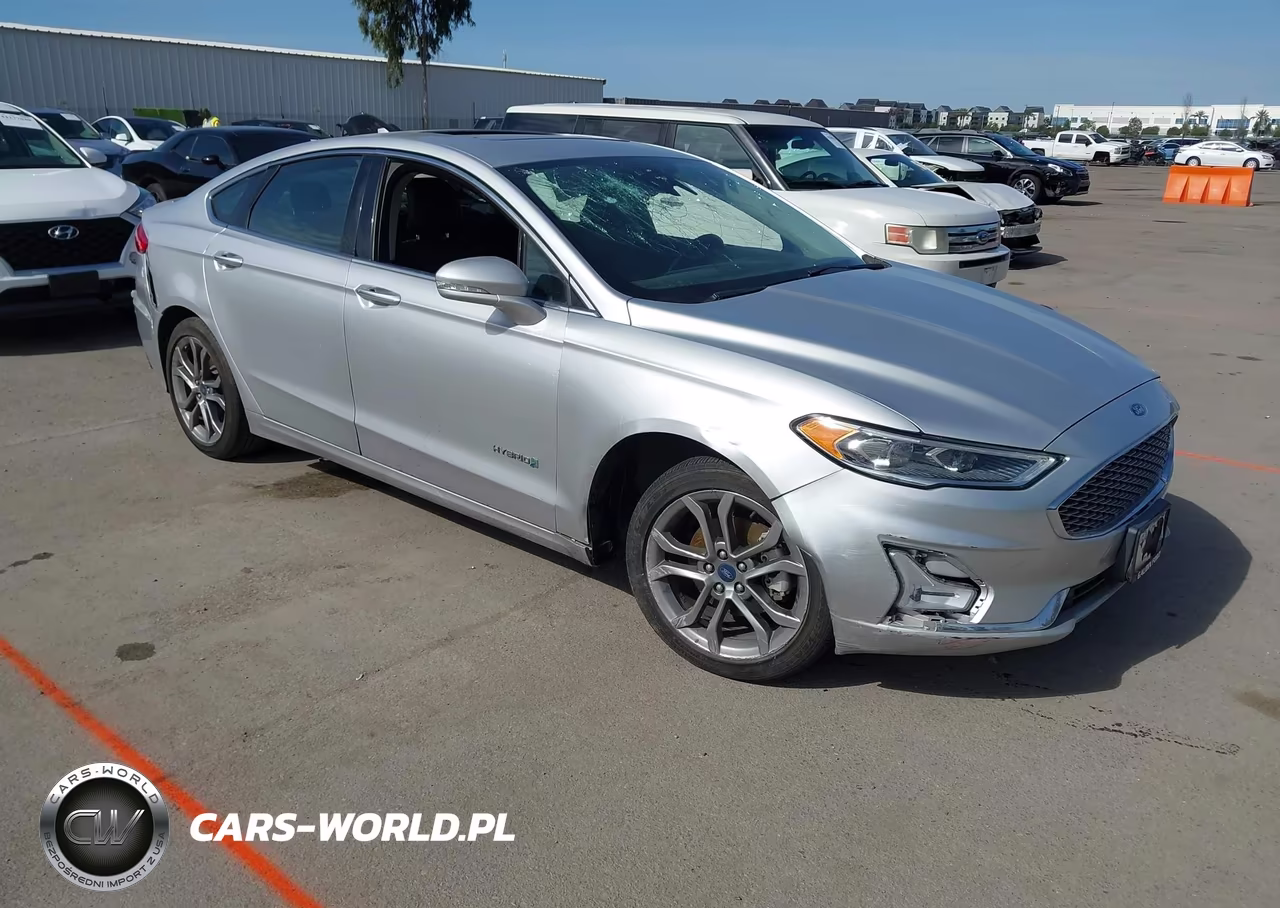 2019 Ford Fusion Hybrid Titanium
