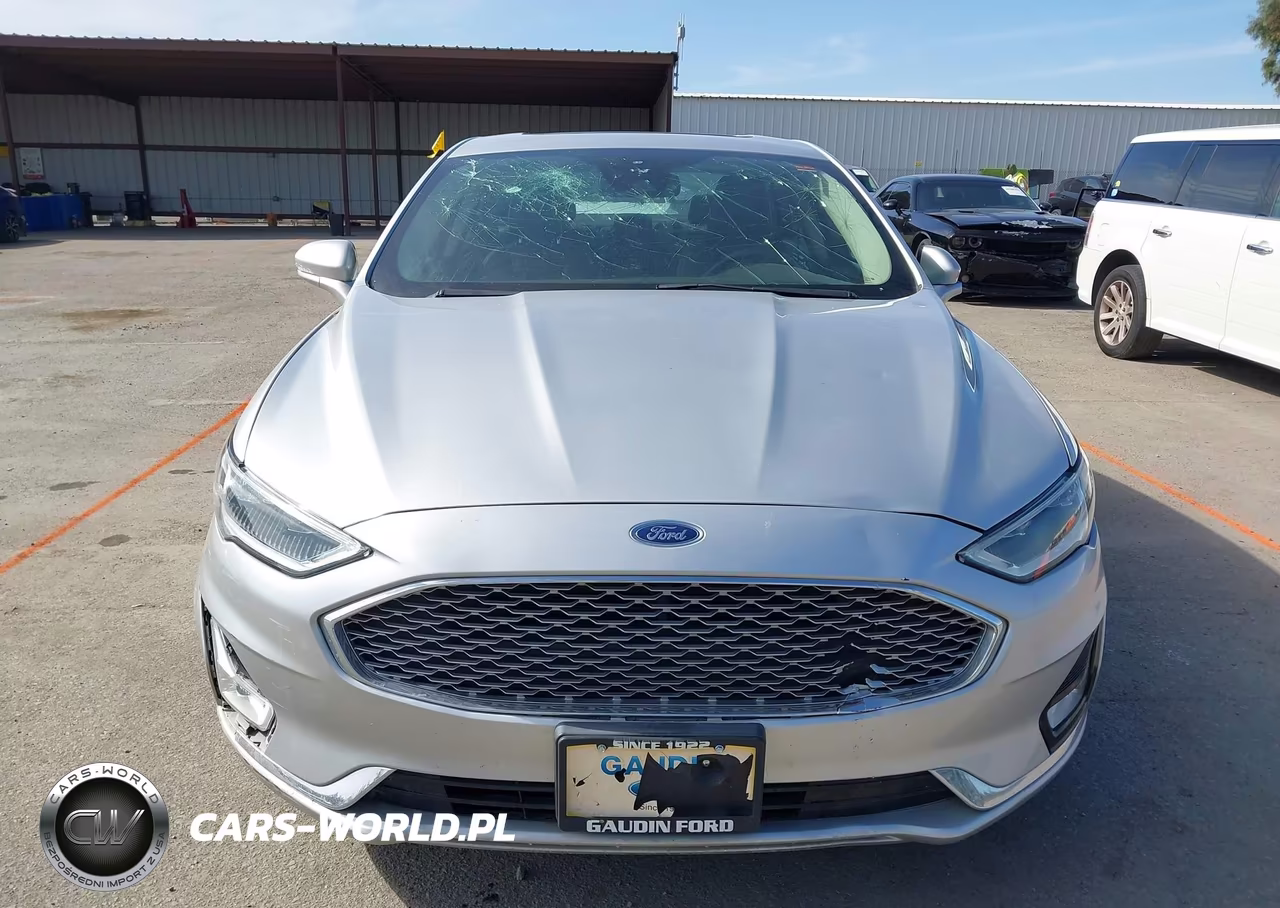 2019 Ford Fusion Hybrid Titanium VIN:3FA6P0RU8KR185449 - 12