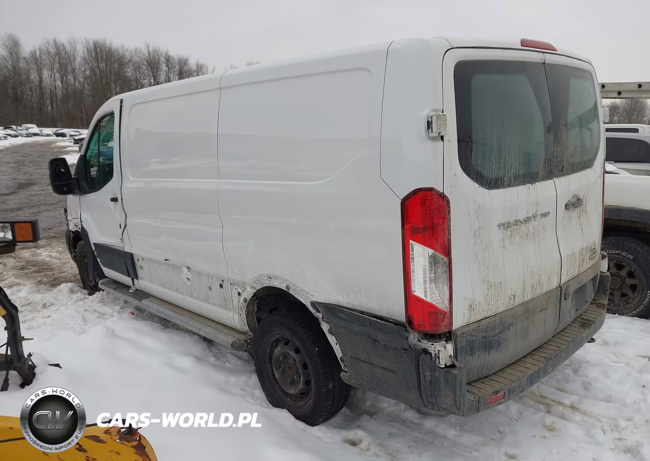 2023 Ford Transit-250 VIN:1FTBR1Y82PKA10753 - 3