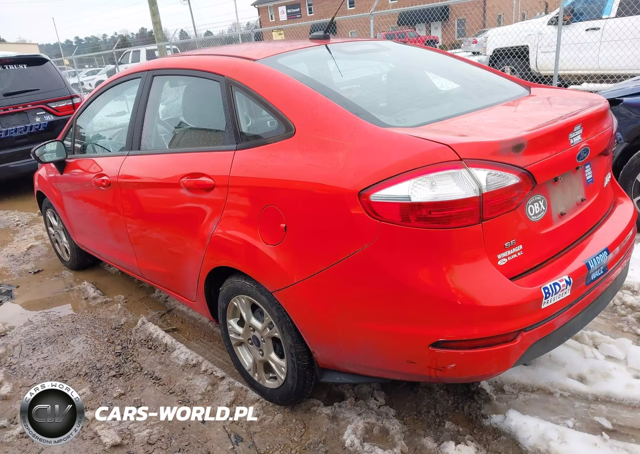 2015 Ford Fiesta Se VIN:3FADP4BJ0FM150695 - 3
